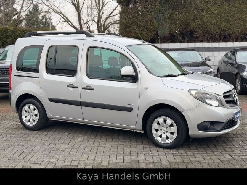 Mercedes-Benz Citan 119.897 km 9.499 € Mülheim a.d. Ruhr 45476