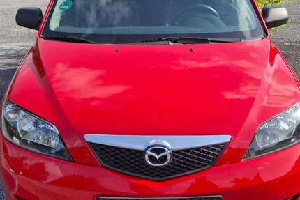 Mazda 2 218.000 km 900 € Duisburg 47137