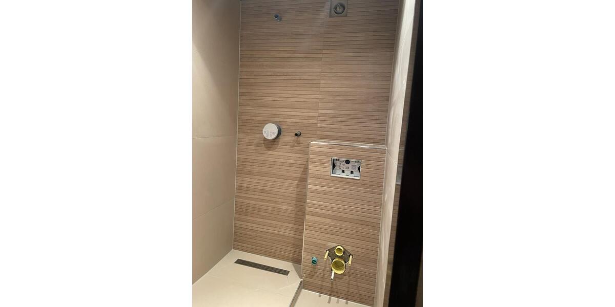 Kernsaniertes Einfamilien-Endhaus mit Garage 7 zimmer