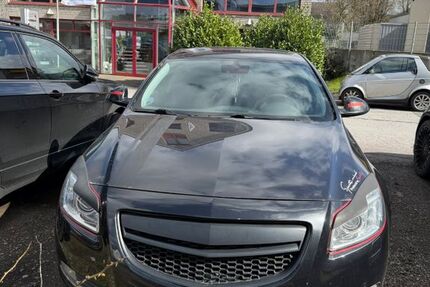 Opel Insignia 207.000 km 1.400 &euro; Essen 45355