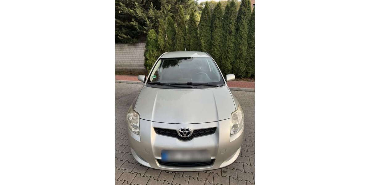 Toyota Auris 125.000 km 6.890 € Dortmund 44359