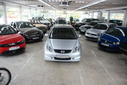 Honda Civic 241.223 km 2.490 &euro; Essen 45356
