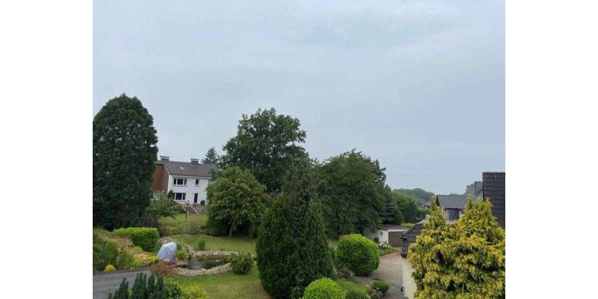 Etagenwohnung Bochum Stiepel - 4 Zimmer, 99 m&sup2;, 1.150&euro; | Angebot:25536039