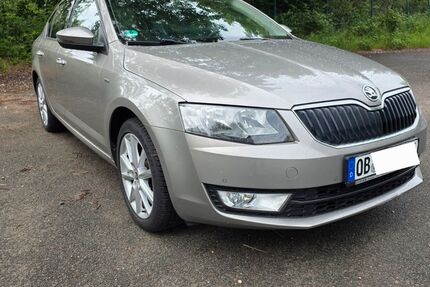 Skoda Octavia 103.000 km 9.600 &euro; Oberhausen 46147