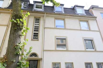 Haus Essen / Holsterhausen Holsterhausen - 9 Zimmer, 253 m&sup2;, 600.000&euro; | Angebot:27498916