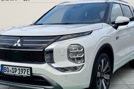 Mitsubishi Plug-in Hybrid Outlander 18.900 km 49.980 &euro; Bochum 44809