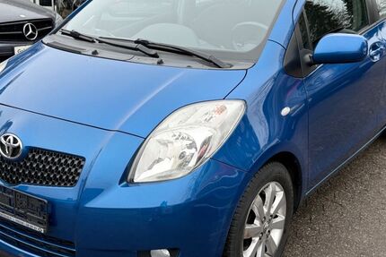 Toyota Yaris 123.565 km 4.998 &euro; Heiligenhaus 42579
