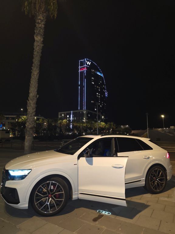 Audi Q8 146.000 km 57.500 € Hagen 58097