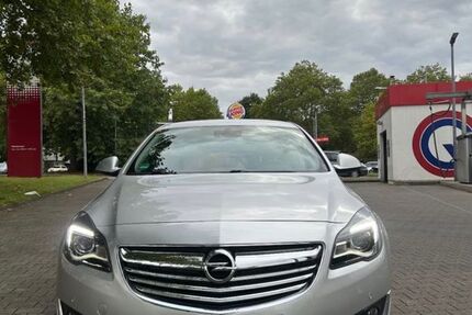 Opel Insignia 178.000 km 7.499 &euro; Gelsenkirchen 45884