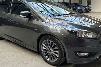 Ford Focus 62.500 km 13.450 € Velbert 42551