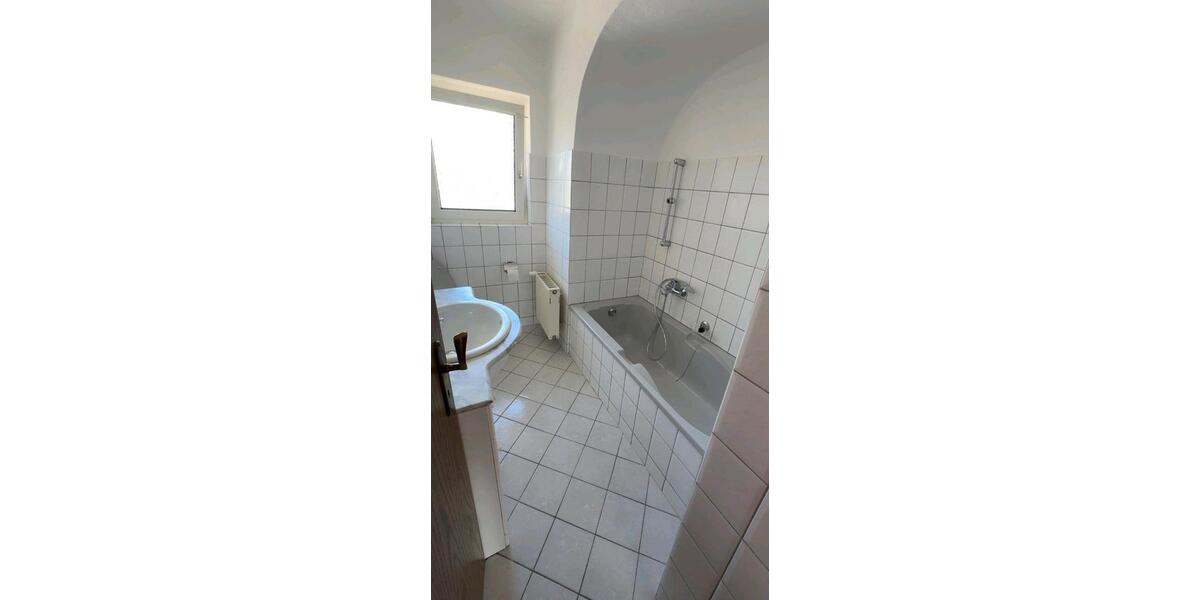 Etagenwohnung Hagen Hagen-Mitte - 3 Zimmer, 80 m&sup2;, 700&euro; | Angebot:27567590