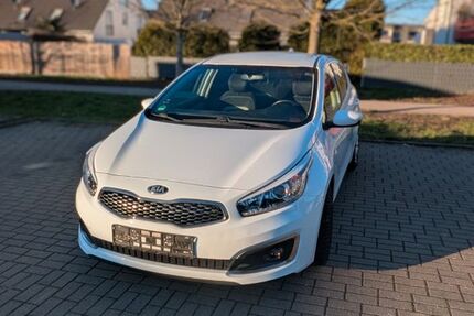 Kia ceed / Ceed 62.300 km 11.999 &euro; Dortmund 44339