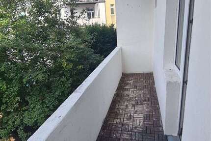 Wohnung zum Mieten in Essen , Ruhr 455 € 65.7 m²
