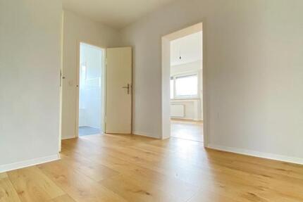 *** Top renoviert *** 3-Zimmer-DG Apartment in Marl-Drewer *** 2 Balkone *** 3 zimmer