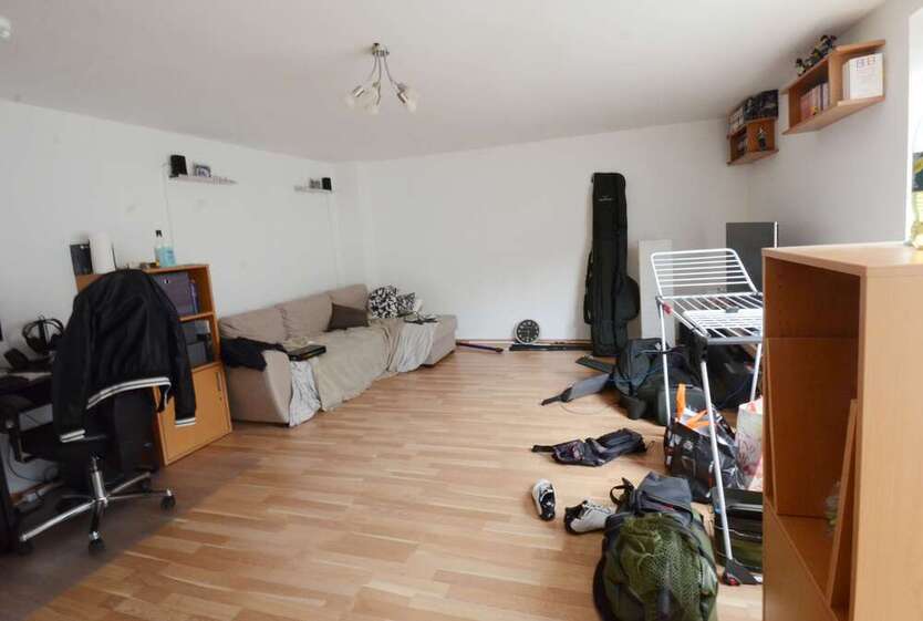 Wohnung zum Mieten in Wuppertal 400 € 57.91 m²