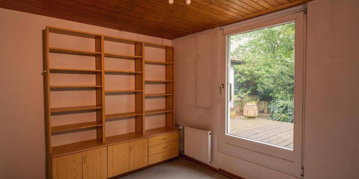 Einfamilienhaus Essen Bergerhausen - 8 Zimmer, 180 m&sup2;, 345.000&euro; | Angebot:26583846