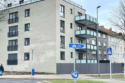 Wohnung zum Mieten in Gelsenkirchen 990 € 77 m² 3 zimmer