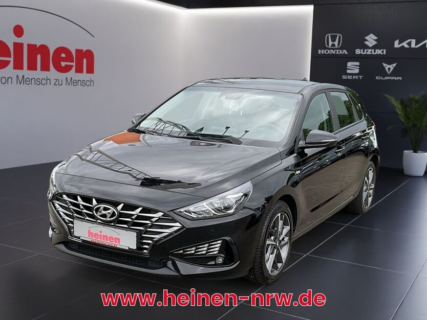 Hyundai i30 52.800 km 15.839 € Bergkamen 59192