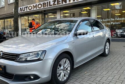 VW Jetta 167.000 km 7.980 € Recklinghausen 45657