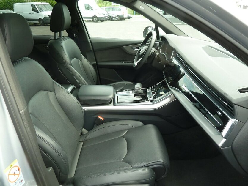 Audi Q7 55e TFSI Quattro Leder Matrix Panorama Air 170.000 km 36.900 € Ratingen 40885