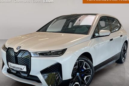 BMW iX 29.517 km 69.599 &euro; Essen 45141