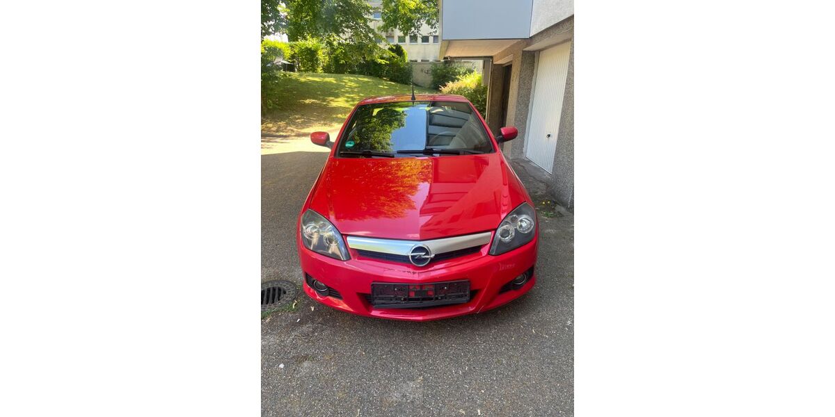 Opel Tigra 184.336 km 700 &euro; Oer-Erkenschwick 45739