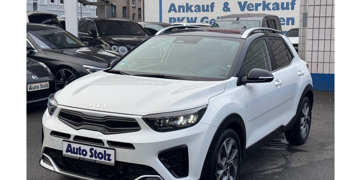 Kia Stonic 8.752 km 19.800 &euro; Oberhausen 46045