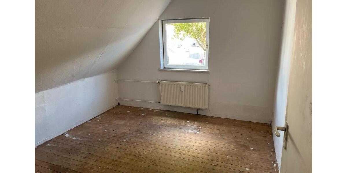 Dachgeschoßwohnung Dortmund Brackel - 3 Zimmer, 60 m&sup2;, 805&euro; | Angebot:27540243