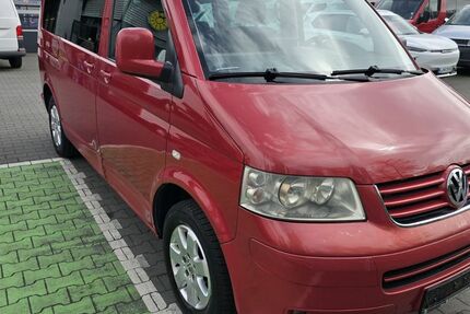 VW T5 Transporter 330.000 km 4.850 &euro; Bottrop 46238