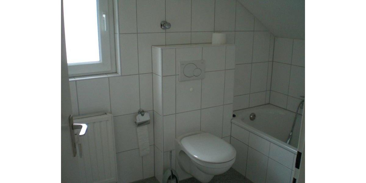 Dachgeschoßwohnung Dortmund Hombruch - 2 Zimmer, 56 m&sup2;, 450&euro; | Angebot:26428165