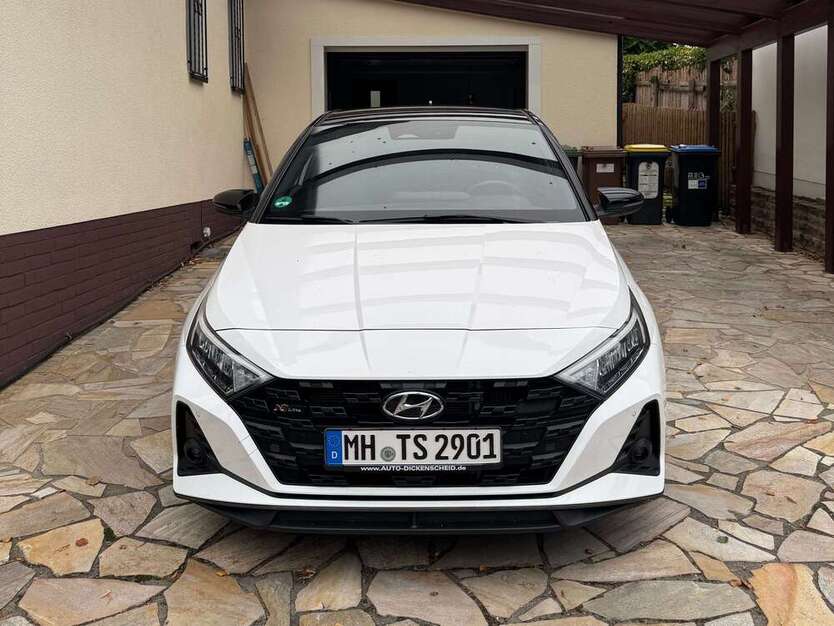 Hyundai i20 40.302 km 17.100 € Mülheim an der Ruhr 45472
