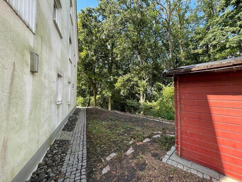 • Sonnige Waldrandlage in hochwertiger Bauqualität