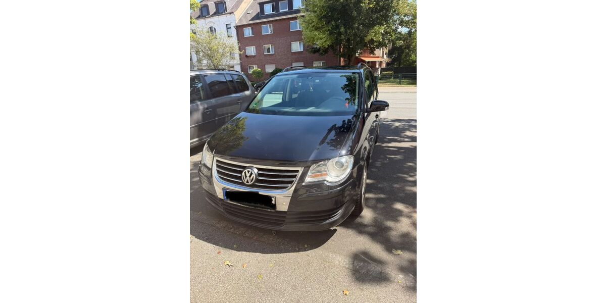 VW Touran 242.000 km 3.700 &euro; Essen 45356