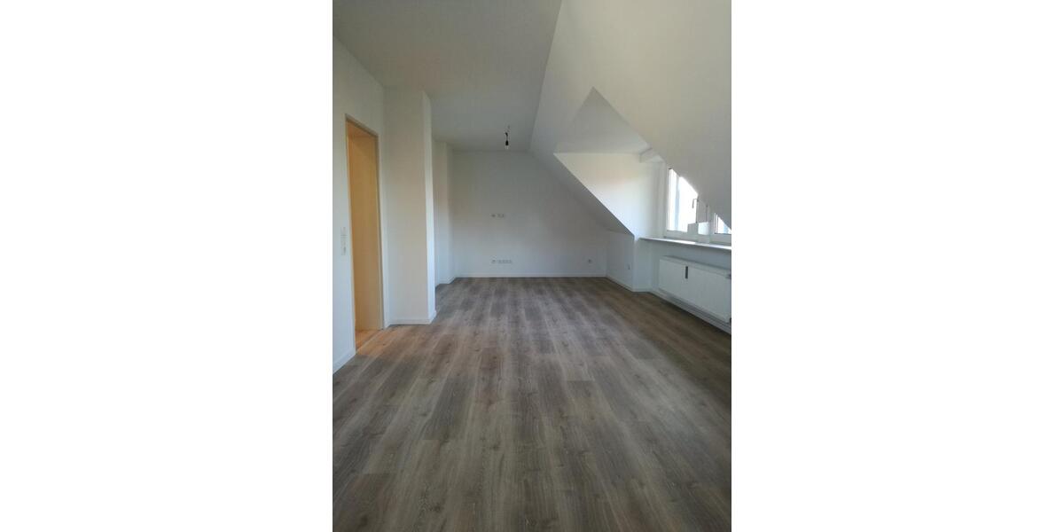 Dachgeschoßwohnung Witten Heven - 3 Zimmer, 72 m&sup2;, 218.000&euro; | Angebot:26814665