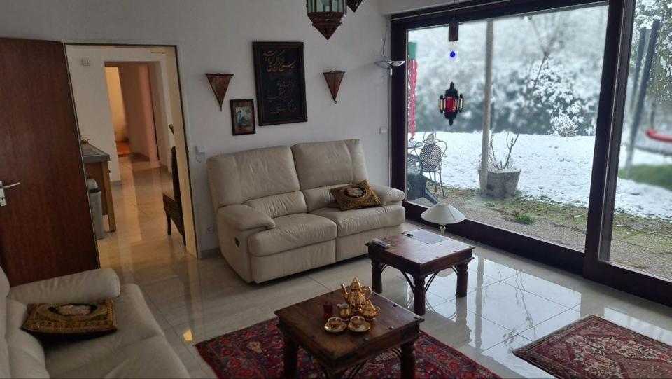 möbliert Haus im Haus 3,5 Zi Terrassen-Wgh. Garten, sep. Eing. 3 zimmer