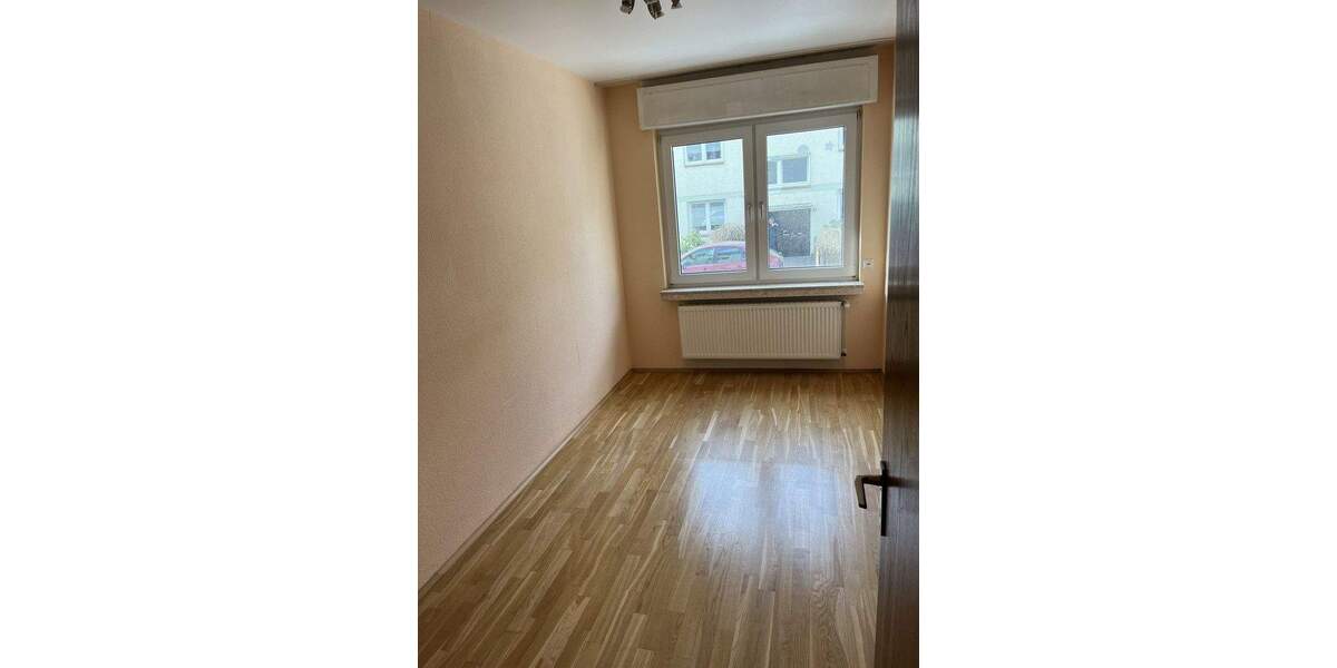 Etagenwohnung Essen Frintrop - 3 Zimmer, 61 m&sup2;, 569&euro; | Angebot:25803997