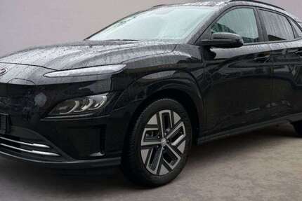 Hyundai KONA 21.176 km 23.690 &euro; Velbert 42555