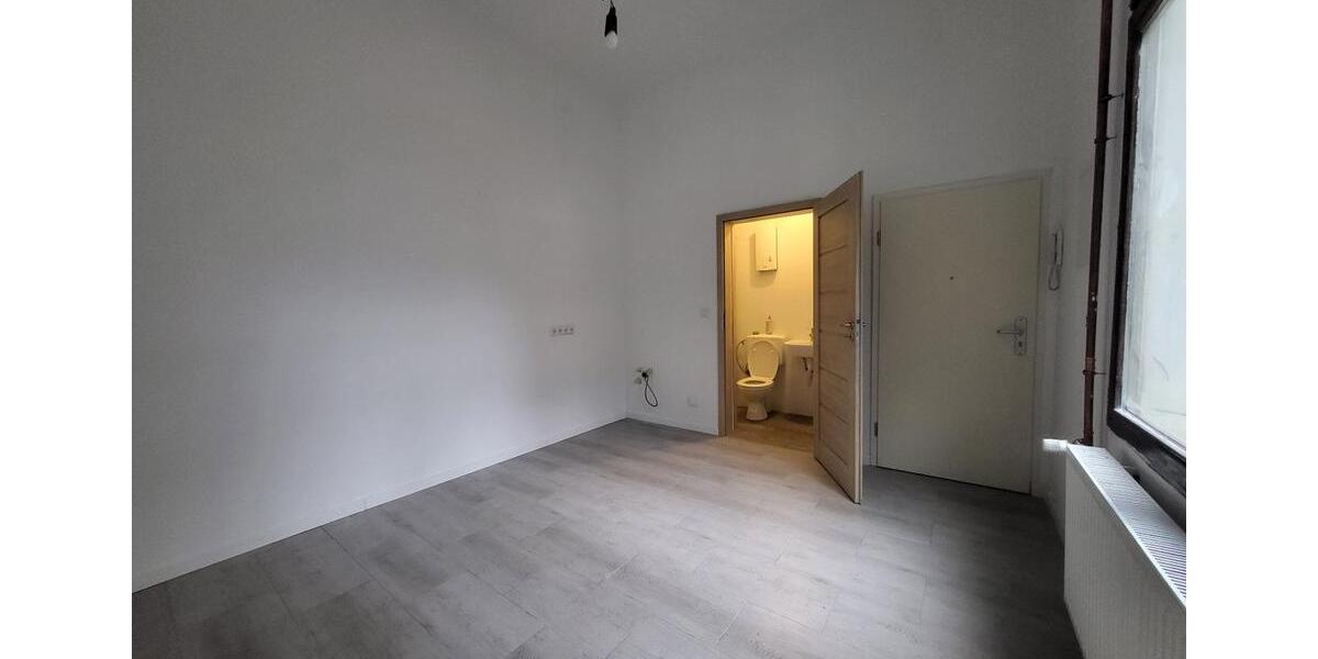 Erdgeschoßwohnung Wuppertal Arrenberg - 1 Zimmer, 20 m&sup2;, 319&euro; | Angebot:25307505