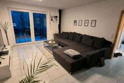 2-Zimmer-Wohnung mit großem Balkon und Tiefgaragenstellplatz 2.5 zimmer