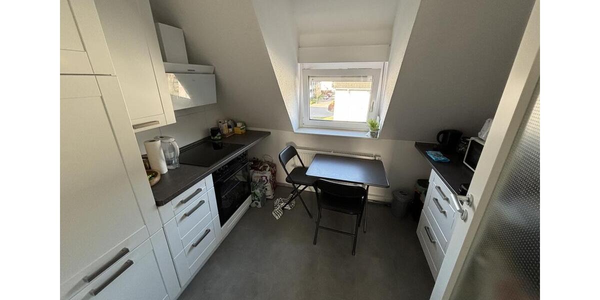 Dachgeschoßwohnung Lünen Alstedde - 2.5 Zimmer, 61 m&sup2;, 582&euro; | Angebot:25627119