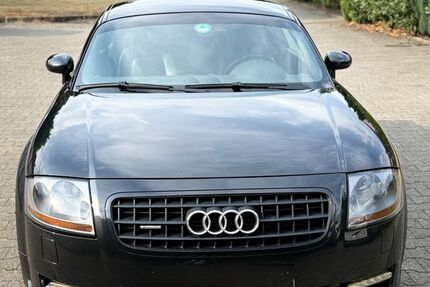 Audi TT 185.000 km 13.900 € Lünen 44532