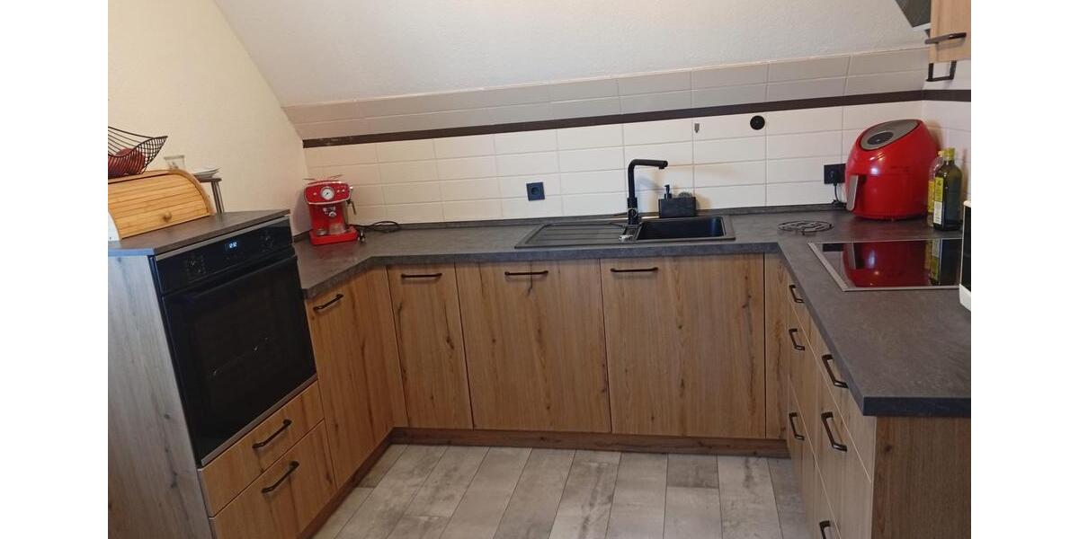 Dachgeschoßwohnung Gladbeck Brauck - 3 Zimmer, 80 m&sup2;, 1.000&euro; | Angebot:26549831