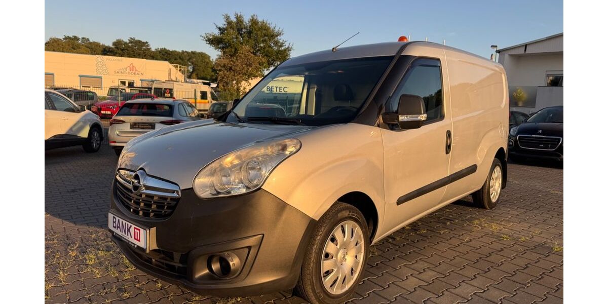 Opel Combo 44.000 km 8.950 &euro; Essen 45356