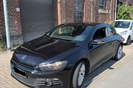 VW Scirocco 209.000 km 3.300 &euro; Essen 45149