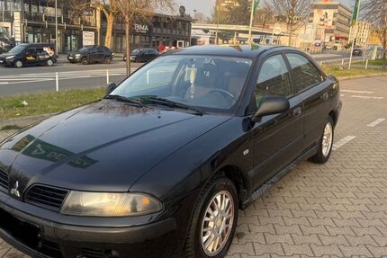 Mitsubishi Carisma 198.000 km 1.500 &euro; Essen 45143