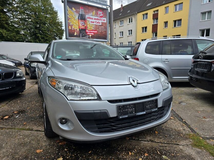 Renault Megane 72.000 km 6.800 € Essen 45144