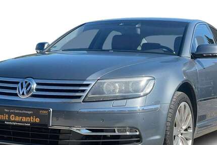 VW Phaeton 183.196 km 14.490 € Duisburg 47249