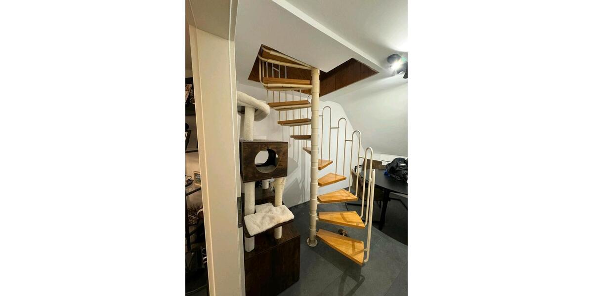 Dachgeschoßwohnung Bochum Eppendorf - 4 Zimmer, 80 m&sup2;, 173.000&euro; | Angebot:27532384