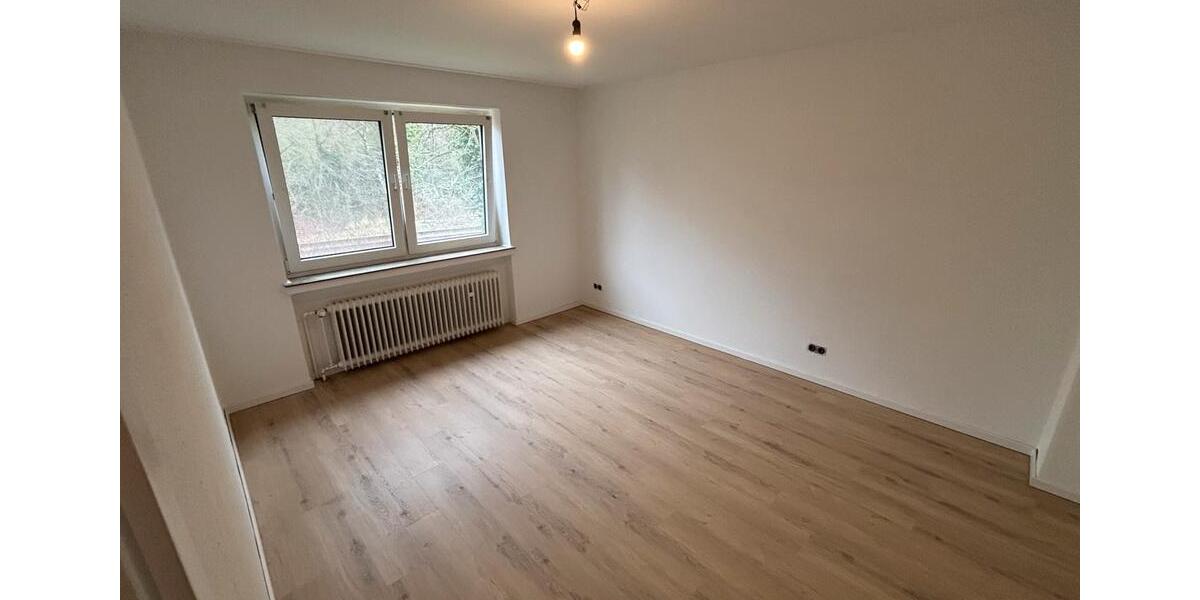 Erdgeschoßwohnung Dortmund Hombruch - 2 Zimmer, 57 m&sup2;, 600&euro; | Angebot:25720010