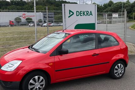 Ford Fiesta 87.000 km 2.499 € Hagen 58119